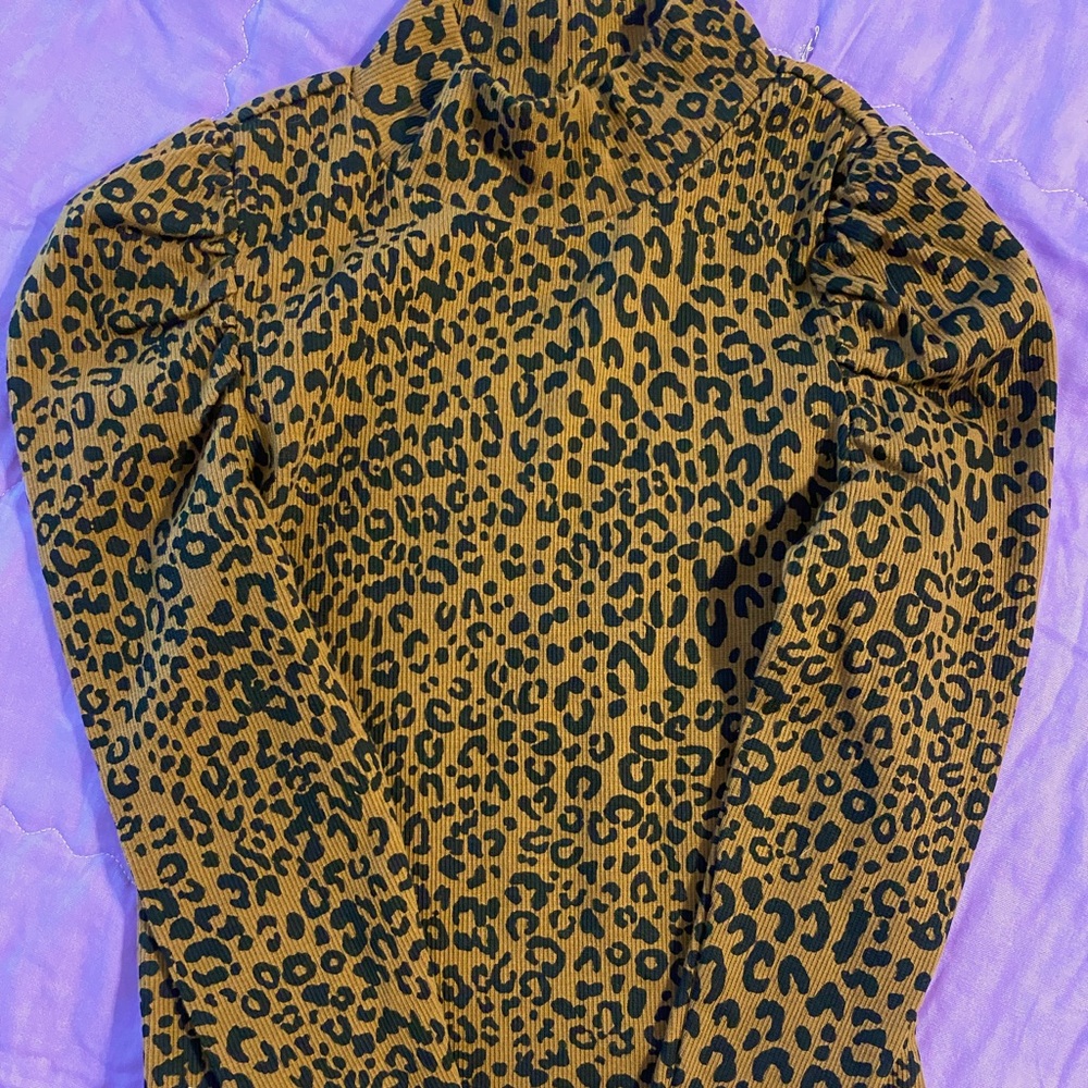 Gap Leopard Shirt